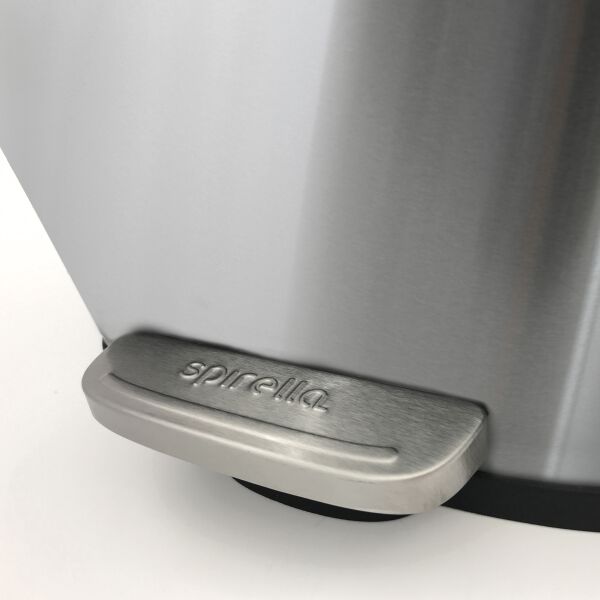 Poubelle &agrave; p&eacute;dale Spirella Akira Brushed brass image number 1