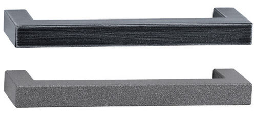 Hager Möbelgriffe Stahl verz.pat. B/T/H 140/35/12mm, BD 128mm